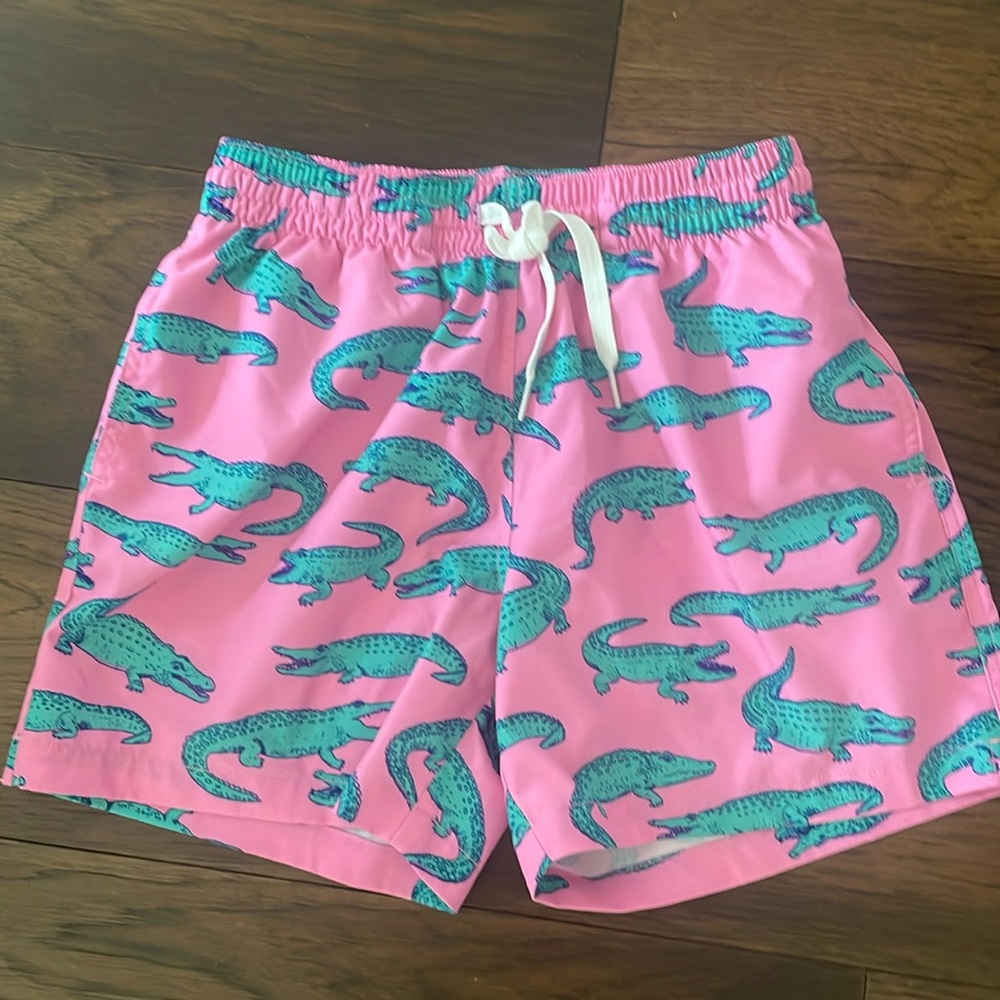 Chubbies swim trunks. Boys size XS, 5.5 inseam  Alligator print